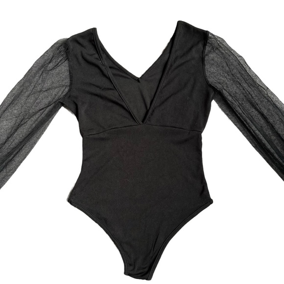 SHEIN BLACK V NECK BODYSUIT WITH LONG MESH PUFF SLEEVES SIZE SMALL - Picture 5 of 9